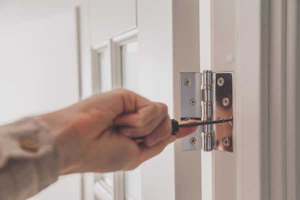 Hinge Repair in North Richland Hills